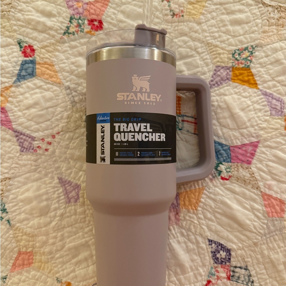 Stanley 40oz tumbler in rare color Abalone lavender